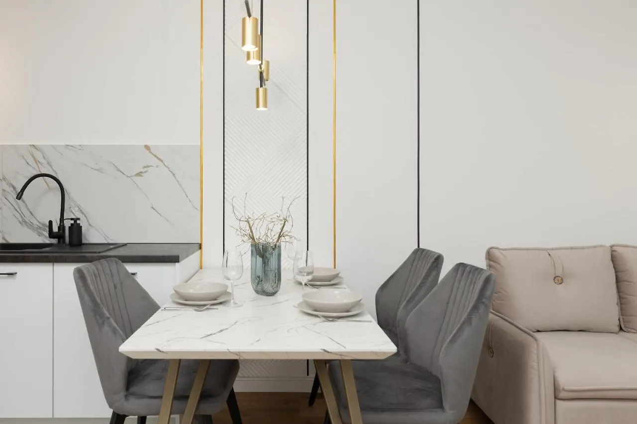 وارسو Luxury Apartments With Air-Conditioning Guminska By Renters Prestige بولندا